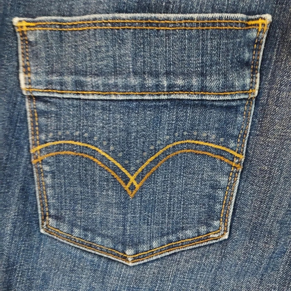 Levi's Women's 580 Bootcut Jeans in Size 18 - Picture 9 of 11